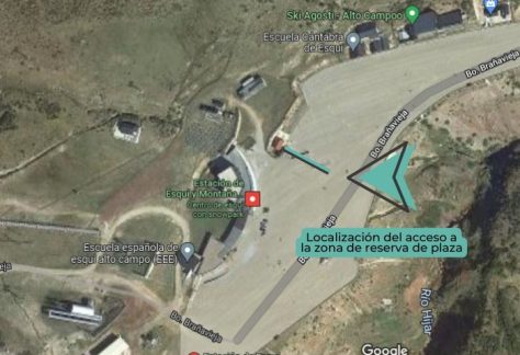 Situación de la barrera de acceso al aparcamiento con zonas de reserva de plaza.